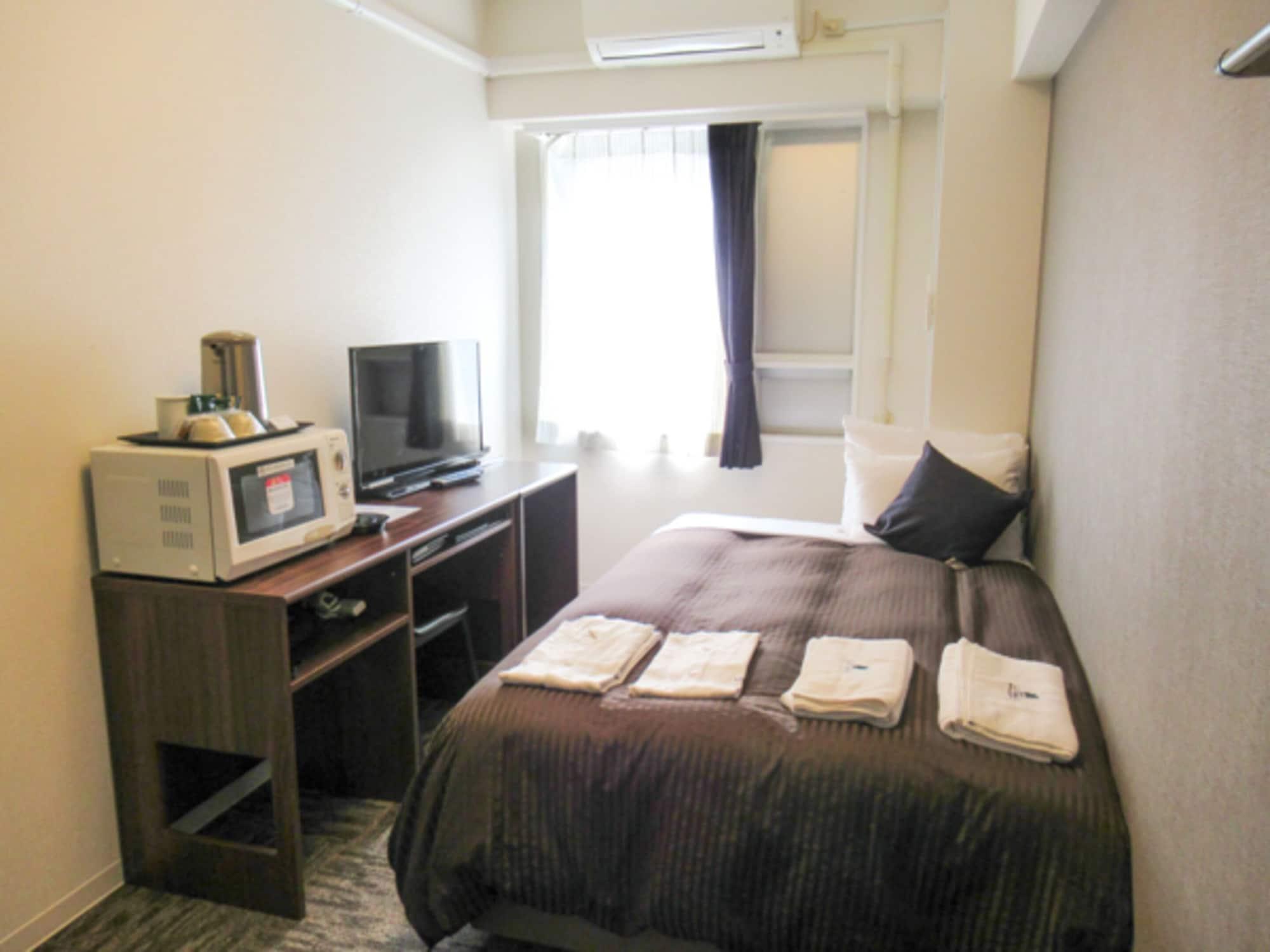 Hotel Livemax Budget Kawasaki Ekimae Экстерьер фото