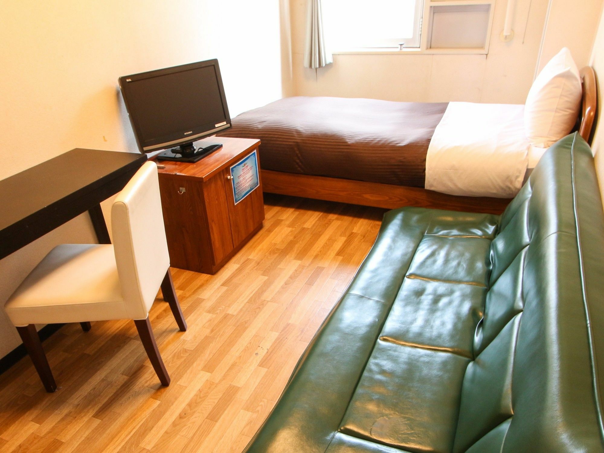 Hotel Livemax Budget Kawasaki Ekimae Экстерьер фото